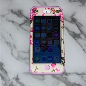 {SOLD LOCALLY}Pink iPod touch